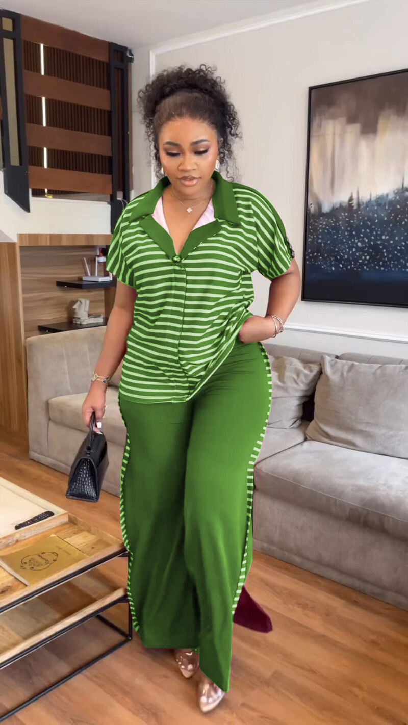 Vasaros mados dviejų dalių rinkinys moteriškas vienspalvis marškinėliai su apvaliu kaklu trumpomis rankovėmis, marginti plačiomis kelnėmis, laisvalaikio dviejų dalių rinkinys