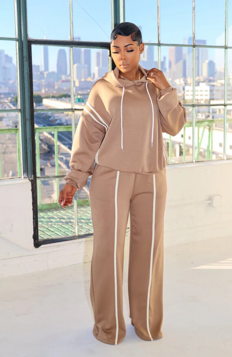 Rudens ziemas modes vienkrāsains divdaļīgs komplekts Sieviešu džemperis ar garām piedurknēm ar kapuci, garas bikses, ikdienas sporta divdaļīgs komplekts