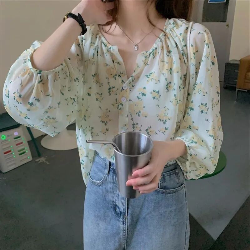 Didelio dydžio prancūziški fėjos marškinėliai su V formos iškirpte gėlėtais šifoniniais marškinėliais moterims su plonais marškinėliais pavasario ir vasaros laisvas viršus