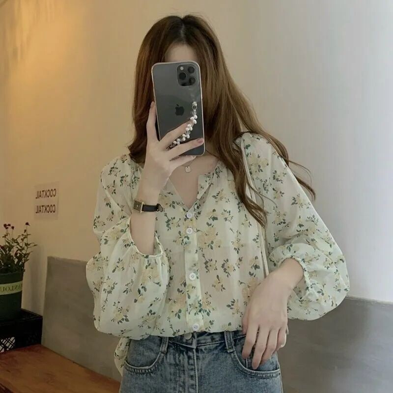 Didelio dydžio prancūziški fėjos marškinėliai su V formos iškirpte gėlėtais šifoniniais marškinėliais moterims su plonais marškinėliais pavasario ir vasaros laisvas viršus