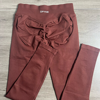 Impact Antblauzdžiai Moteriškos susirangiusios besiūlės jogos kelnės Aukštos kokybės antblauzdžiai sportinės kelnės su mažais briaunomis Ištemptos fitneso pėdkelnės