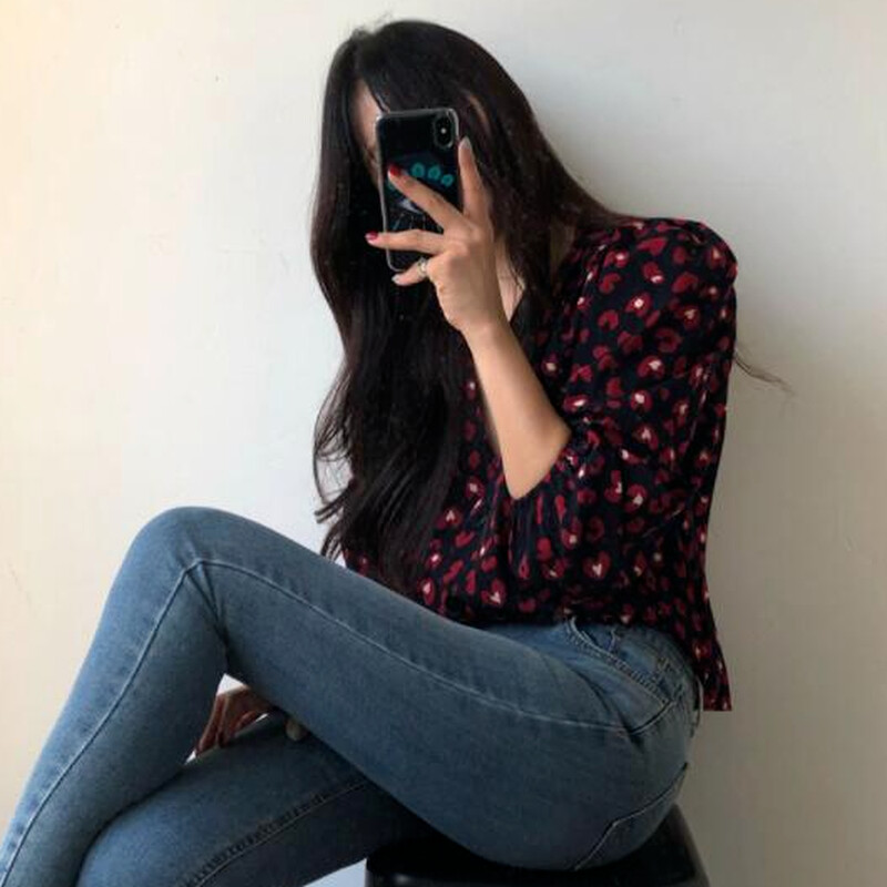 Naiste vintage trükitud V-kaelusega särk, seksikas korea stiilis särk, magus latern, varrukas, retro šikk, kevadine sügis, ühe rinnaga