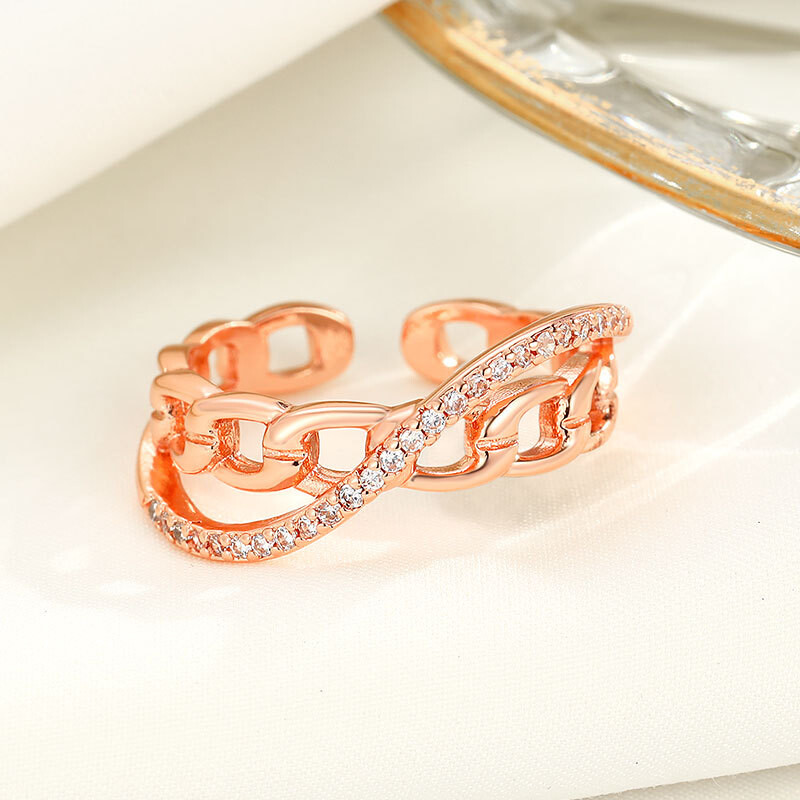 Populiarus tarpvalstybinis internetinis įžymybių retro grandinės kryžminis dizainas mados mikro inkrustuotas cirkonis atviras rodomojo piršto žiedas papuošalų pristatymas