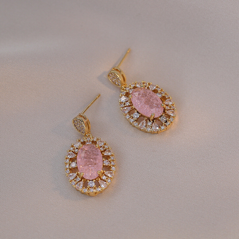 Колие за жени, розово циркониево цвете на интернет знаменитост, нишова мода, висулка с нов дизайн, темпераментен комплект, колие от титанова стомана