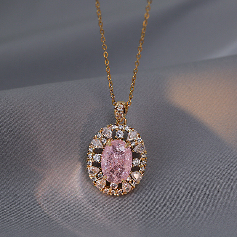 Колие за жени, розово циркониево цвете на интернет знаменитост, нишова мода, висулка с нов дизайн, темпераментен комплект, колие от титанова стомана