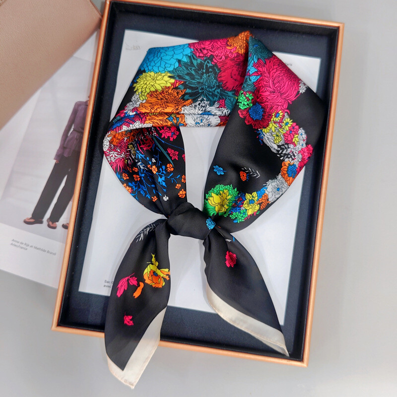 Vasaras maza kvadrātveida šalle 70*70 augstas kvalitātes universāla imitācijas zīda šalle sieviešu 70 cm kvadrātveida šalle