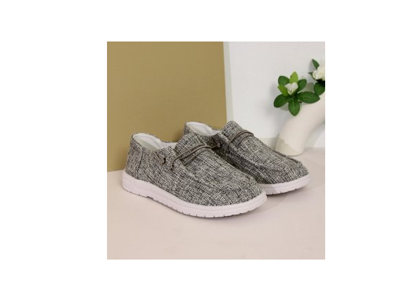 Външна търговия Ежедневни обувки с големи размери за жени 2024 пролет и есен нови европейски и американски мокасини с плоско дъно и ниска горна част за жени