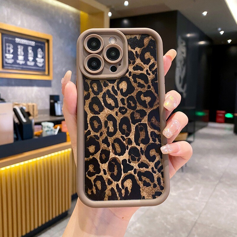 Японски и корейски карикатурен стил, подходящ за калъф за мобилен телефон Samsung A16, персонално кученце с леопардов принт S25ultra, есен и зима, нов анти-есен
