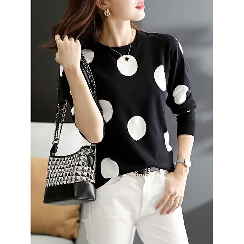 20225 есен нов стил стилен намаляващ възрастта на точки удобен плетен пуловер горен пуловер дамско горно облекло тънка риза