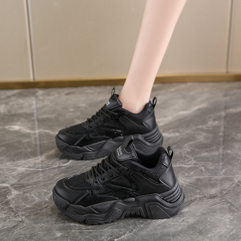 Дамски обувки Daddy 2024 нови летни нови ежедневни обувки дамски обувки с малки кожени повърхности леки спортни обувки с дебело дъно