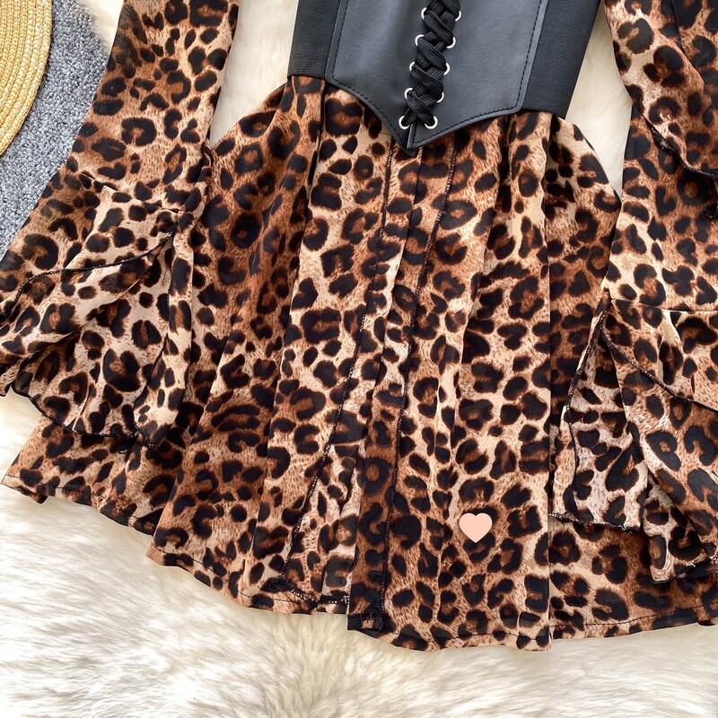 Светла зряла рокля с леопардова връзка на талията, женска френска модна панделка с дълъг ръкав, тънка А-силуетна рокля от шифон