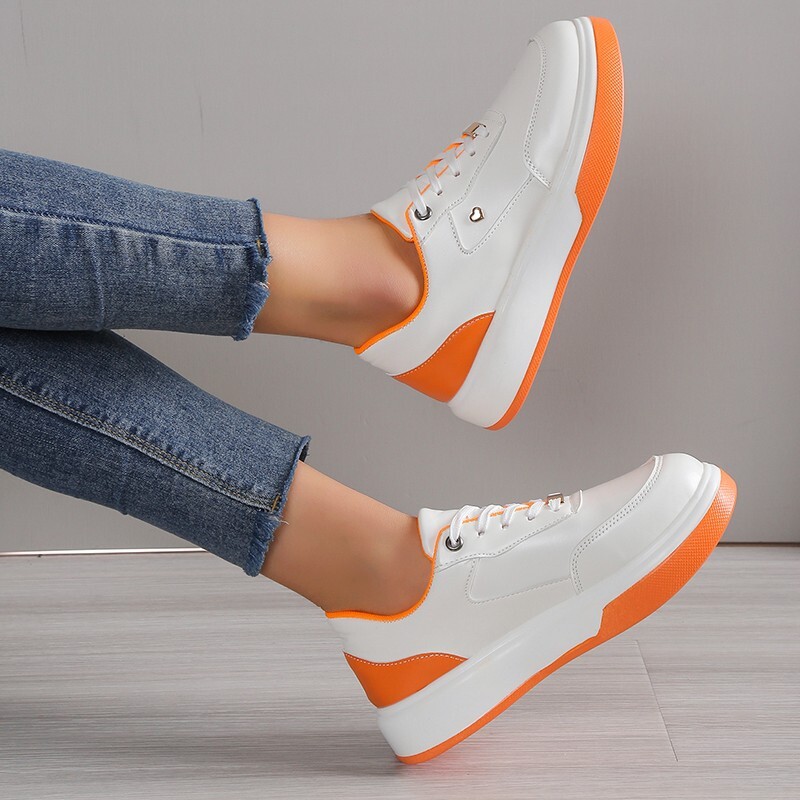 Európske a americké letné nové veľké jednotlivé topánky pre ženy, cezhraničné okrúhle špičky s hrubým dnom, ležérne dámske viskózové topánky, zahraničný obchod, dámska obuv, veľkoobchod