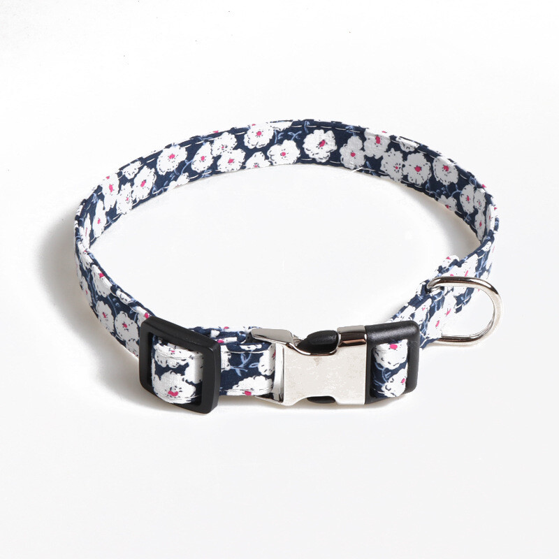 nauji gaminiai naminiams gyvūnėliams pusiau metaliniai gėlių antkakliai šunims, madingi ir išskirtiniai šunų antkakliai