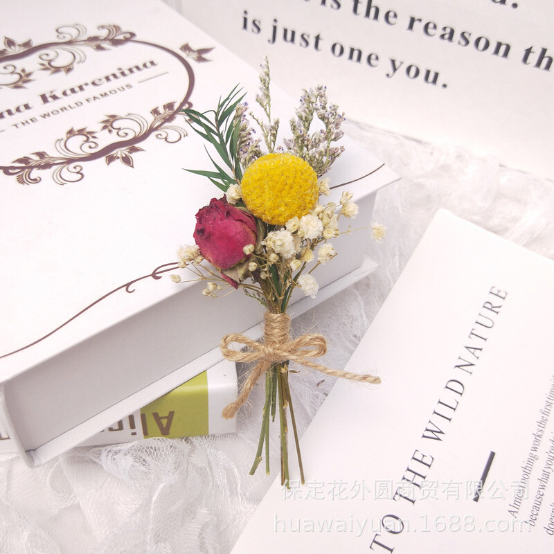 Мини букет от изсушени цветя Декорация от рози Подаръчна кутия Декорация на картички Направи си сам Материали Фотографски реквизит Подарък за цветя