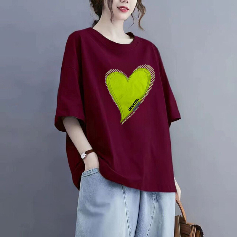 Лято 2024 г. нова корейска версия на пържена на улицата мазнина mm покритие месо тънък голям размер 300 паунда универсални тениски с къс ръкав за жени