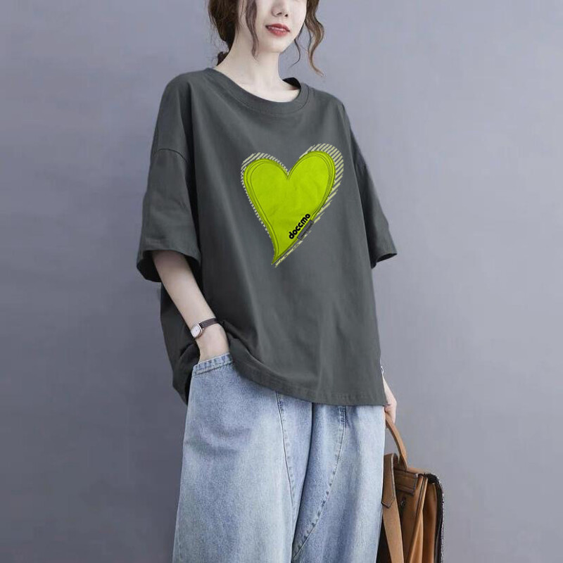 Лято 2024 г. нова корейска версия на пържена на улицата мазнина mm покритие месо тънък голям размер 300 паунда универсални тениски с къс ръкав за жени