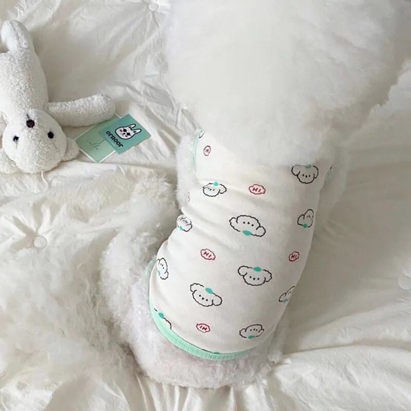 Piiriülene lemmikloomarõivaste vest kassidele, šnautseritele, bichon frise, pomeranian, puudlid, kaisukarud, kutsikad, lemmikloomad