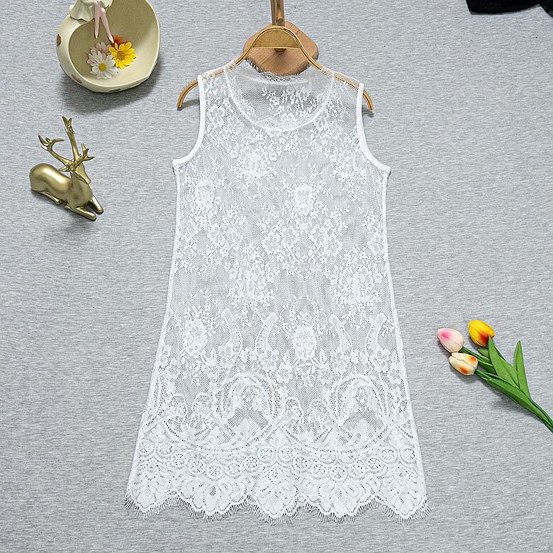 Есен 2024 г. нова дантелена долна риза за жени пролет и лято модни дамски облекла с куха дълга мрежа топ тенденция