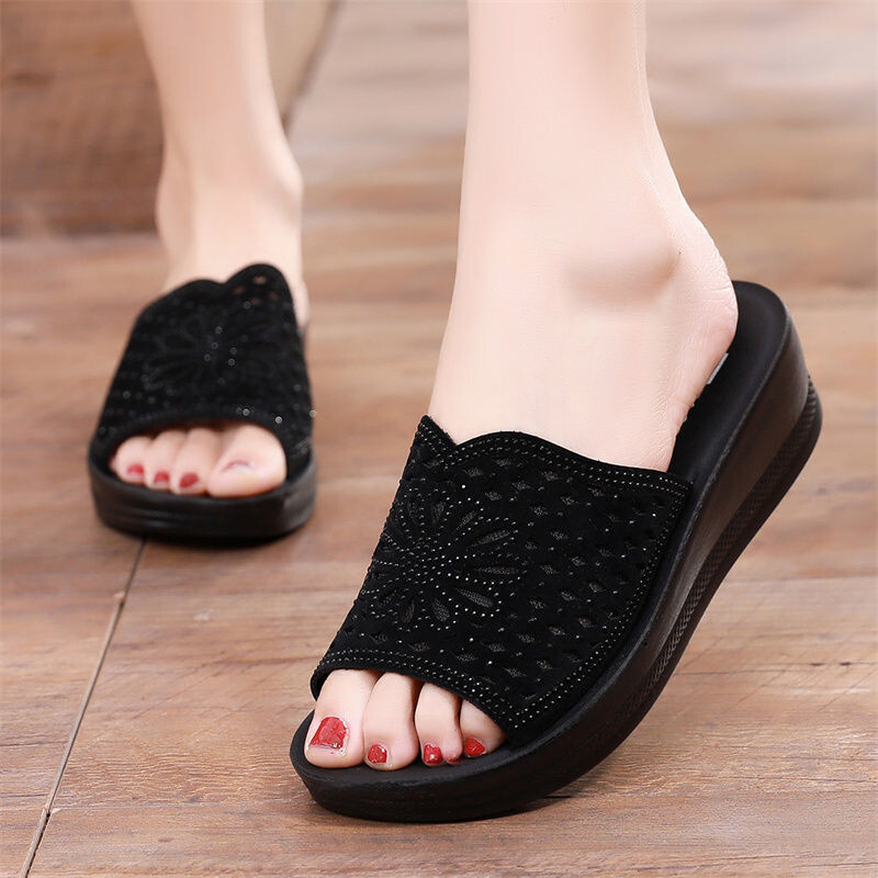 Чехли за мама за жени, лятно облекло на открито, кристално меко дъно, неплъзгащо се на средна възраст, голям размер, плоско дъно, удобно, чест на хората на средна възраст и възрастните хора