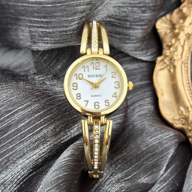 Tarpvalstybinė užsienio prekyba karštai parduodami madingi moteriški laikrodžiai ins style madingi laikrodžiai nišinis lengvas prabangus kvarcinis laikrodis su deimantais moterims
