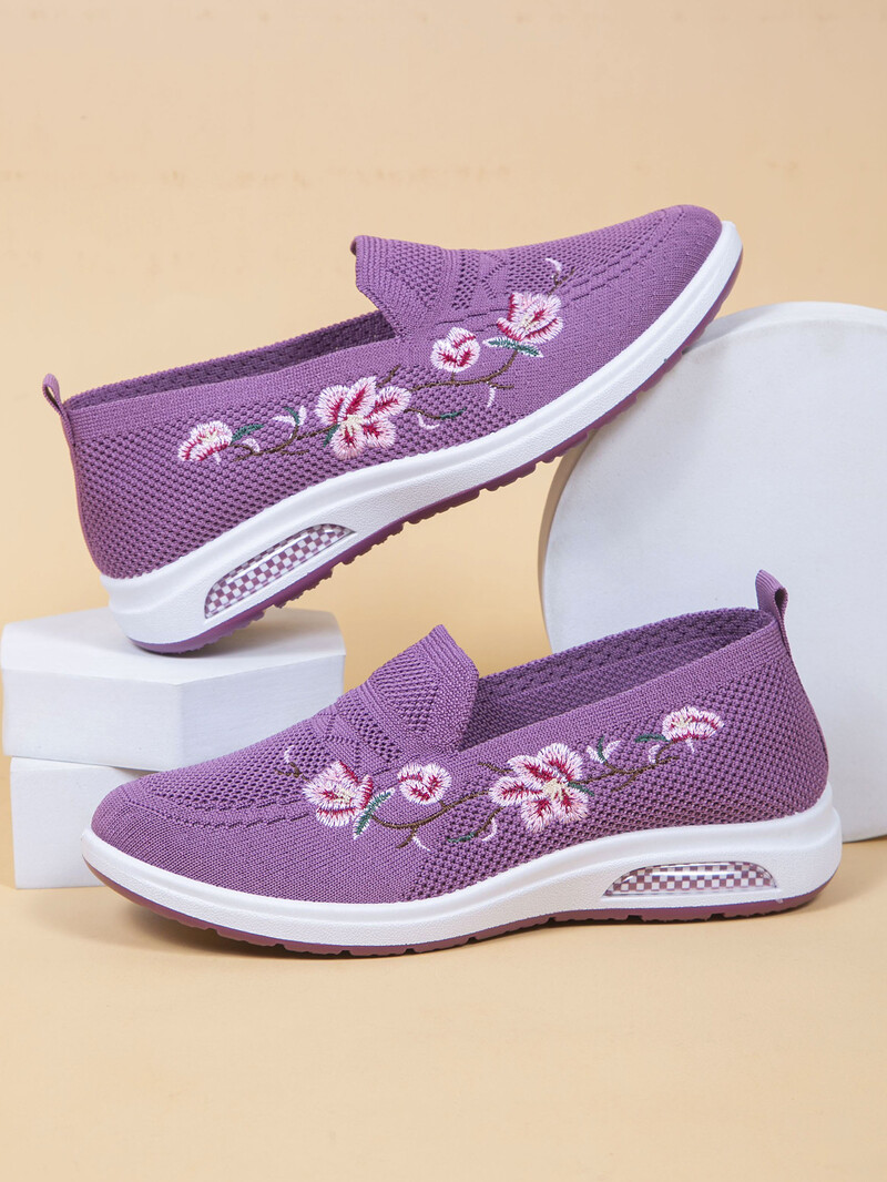 Стари пекински платнени обувки, дишащи дамски мрежести обувки, модерни бродирани майчински обувки с приплъзване и мека подметка