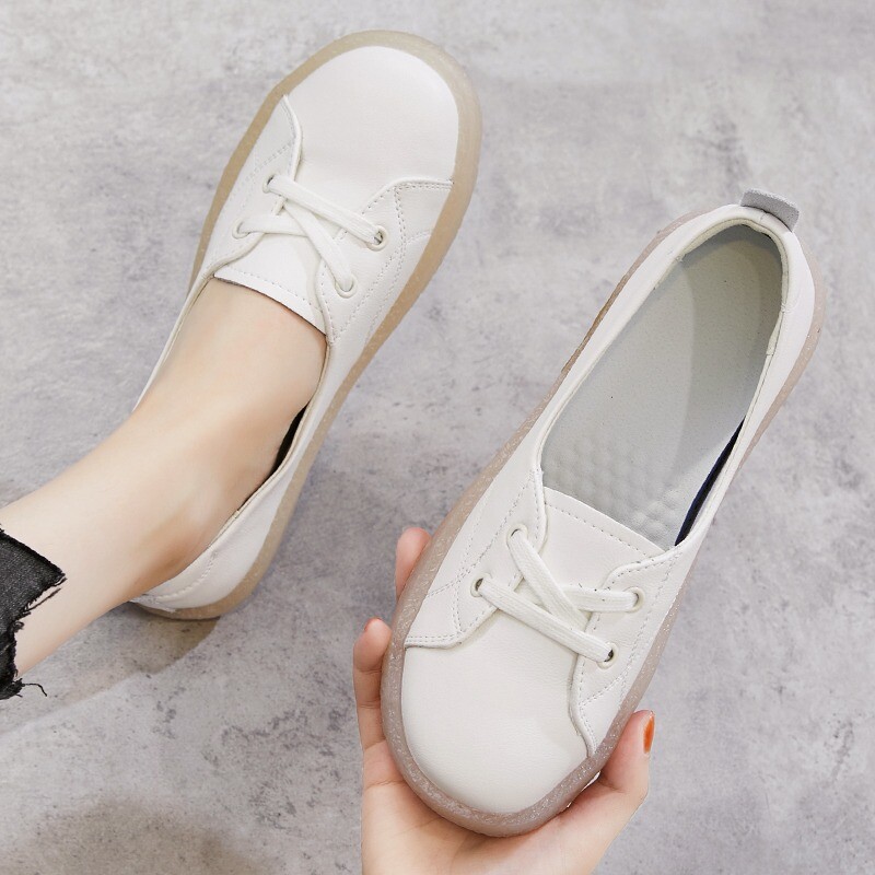 Bijele ženske cipele od prave kože 2025, nove univerzalne lazy cipele za proljeće i ljeto s mekim đonom za trudnice, casual jednostruke cipele s plitkim otvorom