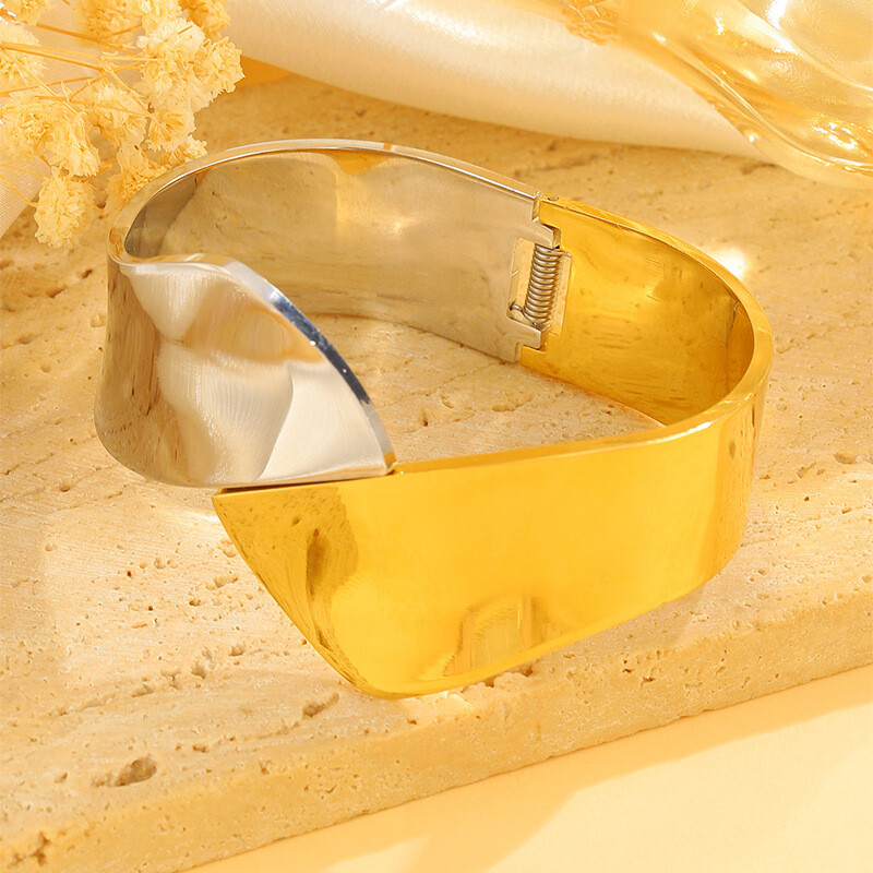 Titán acél karkötő Koreai változat Szabálytalan eltúlzott széles karkötő egyedi trenddel, retro nem fakuló rozsdamentes acél karkötő