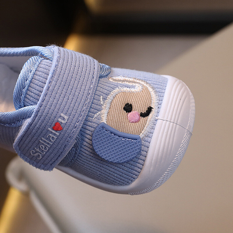 Batai kūdikiams 0–2 metų kūdikiams Pavasariniai ir rudeniniai batai berniukams ir mergaitėms Kūdikių batai Neslystantys batai minkštu dugnu, 1 dalis