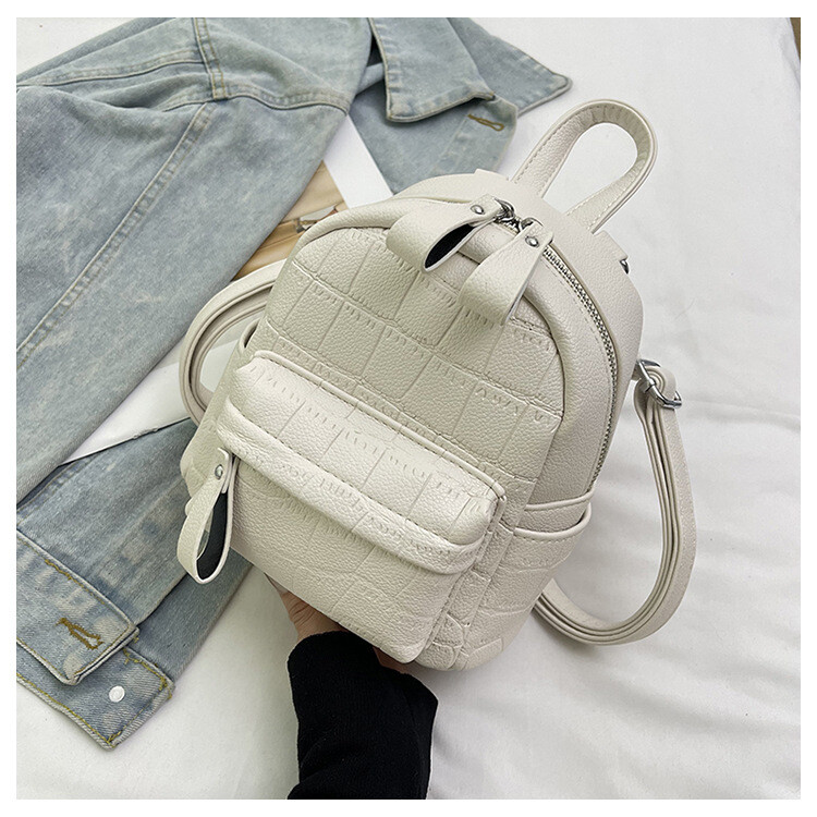 Hátizsák Női hátizsák 2024 Új koreai stílusú krokodilmintás retró divatos válltáska, mindennapi iskolatáska