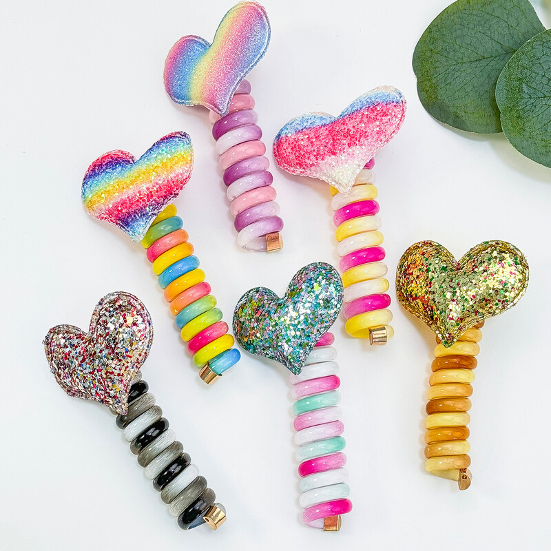 Korėjietiška telefono linijos versija, plaukų žiedas, meilės plaukų virvė, vaikiški supinti plaukai, aukšta elastinė galvos juosta, spiralinis plaukų žiedas, gumytė, plaukų aksesuarai