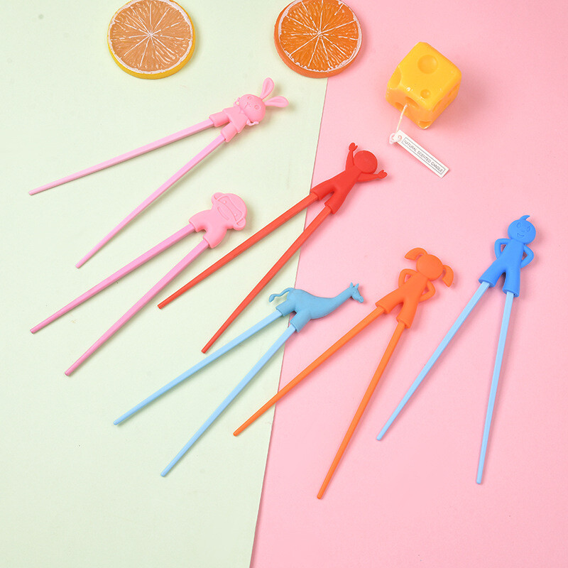 Tehase otsetarnimine laste söögipulkade koomiksiga armsad laste söögipulgad tiigri suu tagasilöögi abisöögipulgad lastele