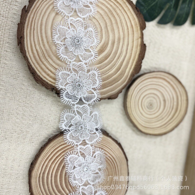 Divslāņu trīsdimensiju pērlīšu mežģīņu aksesuāri, balts, roku darbs apģērbs, apkakle, viduklis, rotājums, krāsains materiāls