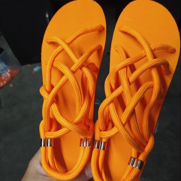 Γυναικεία σανδάλια με στρογγυλό κεφάλι και σταυρωτό λουράκι, καινούργια, casual, καλοκαιρινά, εξωτερικού εμπορίου, ανεξάρτητος σταθμός, μονόχρωμα, αναπνεύσιμα, άνετα σανδάλια με επίπεδο πάτο