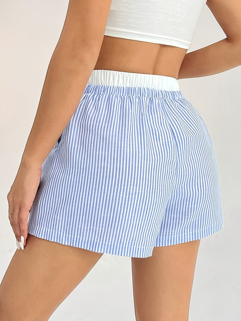 καλοκαιρινό στυλ, νέο ρετρό στυλ, χαλαρό στυλ, διπλή μέση, κάθετες ριγέ ραφές, φαρδιά μπατζάκια, casual σορτς, τάση