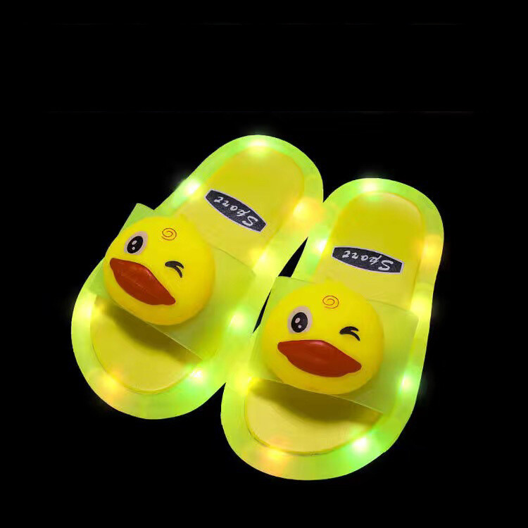 Bērnu čības zēniem un meitenēm, vasarīgas mīlīgas interneta slavenības, mirgojošas gaismas čības mājām, mīksta zole, multfilmu bērnu iešļūcenes lietošanai iekštelpās un ārā