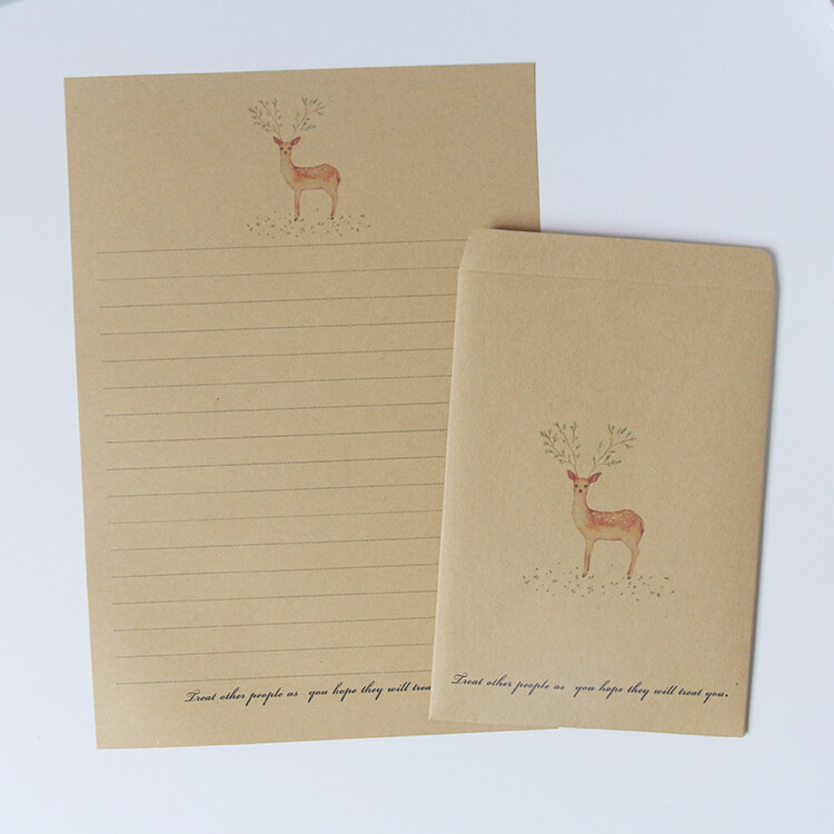 Vokeliai ir kanceliarinės prekės su retro stiliaus elnių miško piešiniais, primenančiais briedžius, bėgiojančius aplinkui, bet niekada nepamirštančius savo pirminių ketinimų, kalėdinė didmeninė prekyba