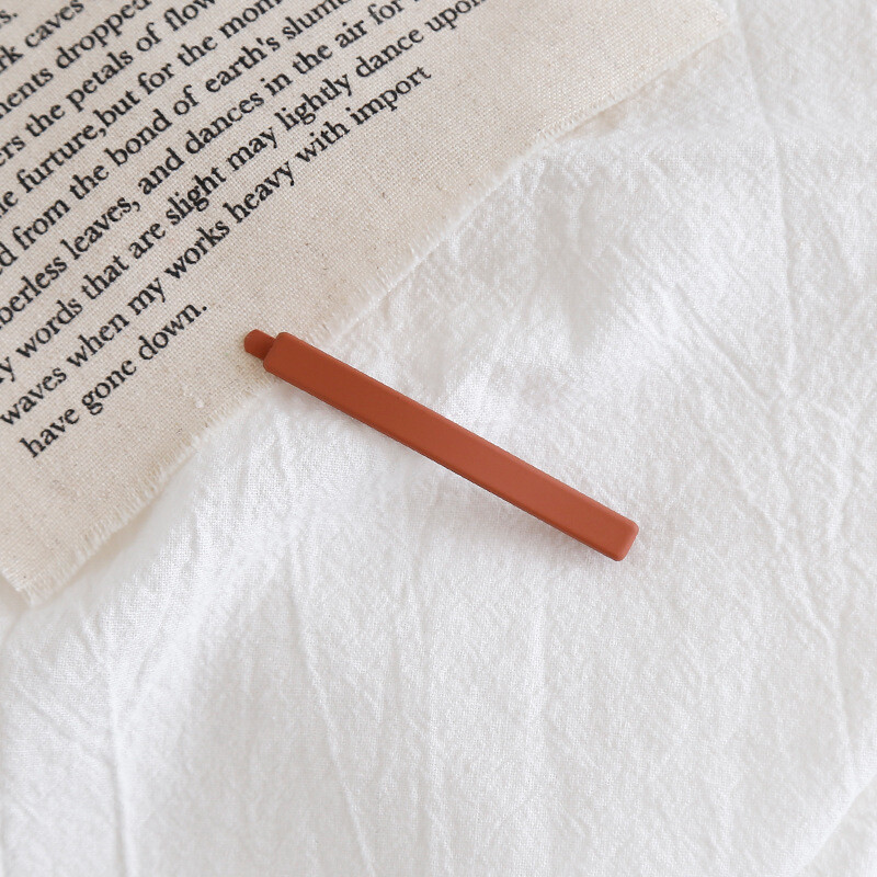 Японска и корейска версия на обикновена матирана единична щипка в чист цвят, цвят макарон, момиче отстрани, щипка за сладък колежански стил Liu Фиба за коса