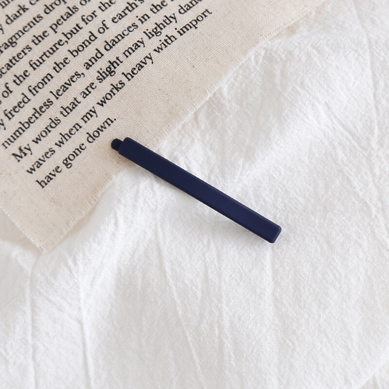 Японска и корейска версия на обикновена матирана единична щипка в чист цвят, цвят макарон, момиче отстрани, щипка за сладък колежански стил Liu Фиба за коса