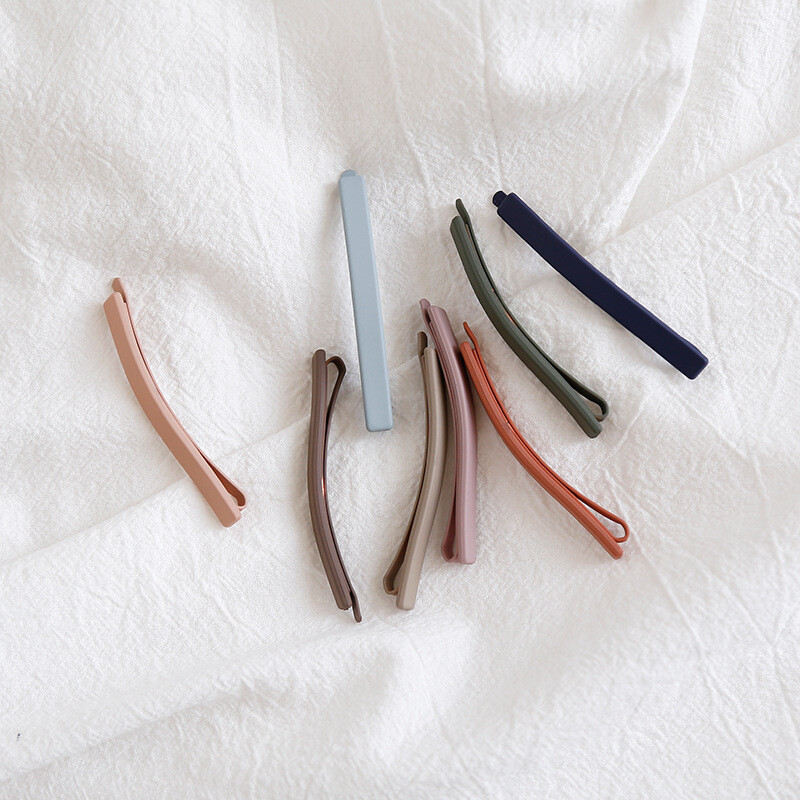 Японска и корейска версия на обикновена матирана единична щипка в чист цвят, цвят макарон, момиче отстрани, щипка за сладък колежански стил Liu Фиба за коса