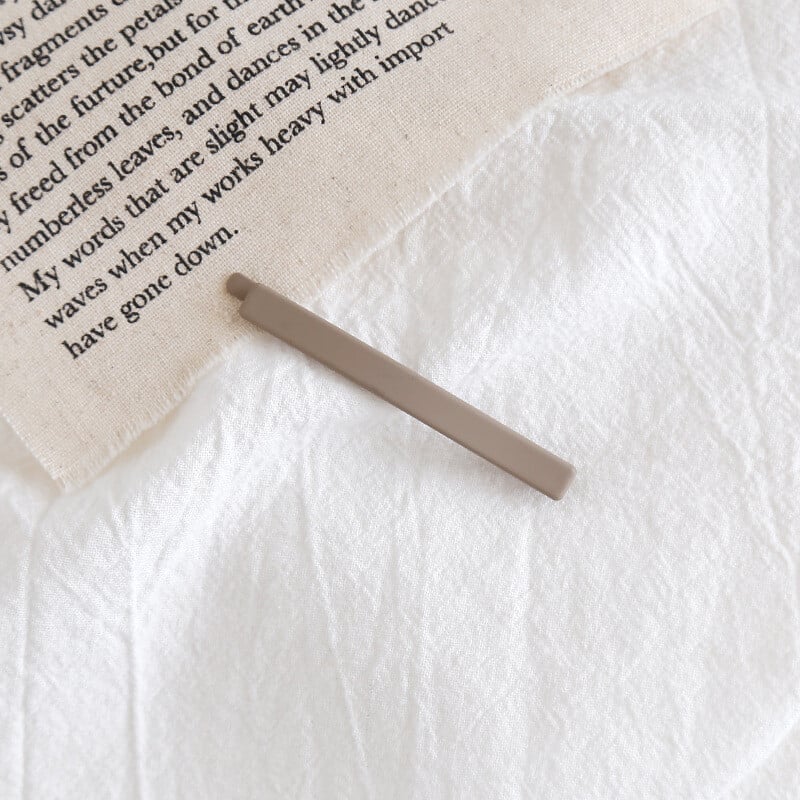 Японска и корейска версия на обикновена матирана единична щипка в чист цвят, цвят макарон, момиче отстрани, щипка за сладък колежански стил Liu Фиба за коса