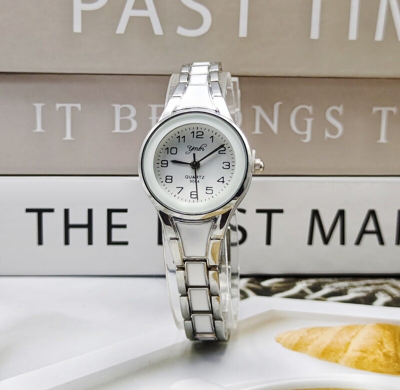 Új női karóra, univerzális, női, kerek, lemezzel, acélszíjas, karkötős, niche, diák, party, vizsga, csendes kvarcóra