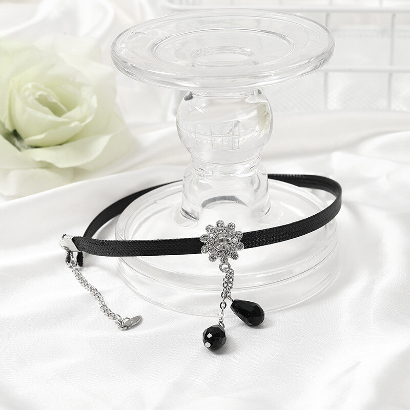 Korejiešu atslēgas kaula un četrlapu ziedu kaklarota sievietēm, svaiga temperamenta kaklarota, zvaigžņu kaklarota, Valentīndienas dāvana, rotaslietas