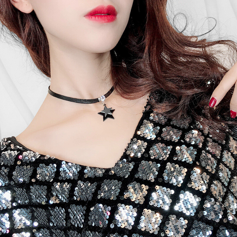 Korejiešu temperaments, universāla atslēgas kaula ķēdīte, vienkārša piecu zvaigžņu kaklarota, augstas klases nišas kaklarota