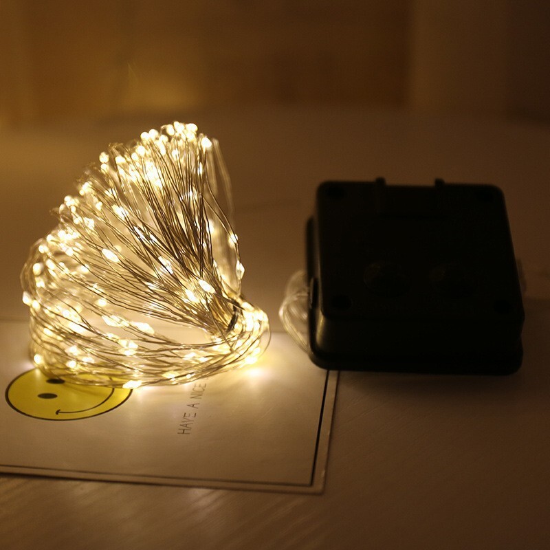 Търговия на едро и дребно Коледни празнични LED слънчеви медни тел светлини осем функционални светлинни нишки градинска декорация външни декоративни светлини