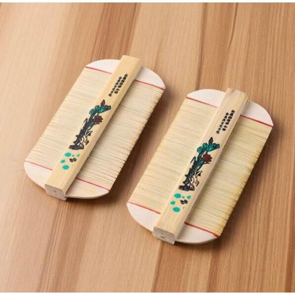 Pleiskanų šalinimo šukos, artefaktų valymas, smulkūs dantukai mergaitėms, vaikams, skutimosi galvutė mažoms utėlėms šalinti, bambukinės šukos su itin tankiais dantukais