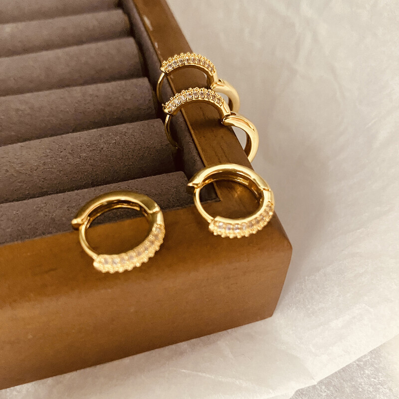 Σκουλαρίκια διπλής σειράς με απλά μικροένθετα ζιρκόνια από χαλκό, μοντέρνα unisex σκουλαρίκια με ξεχωριστό χόνδρο και γεωμετρικό σχέδιο