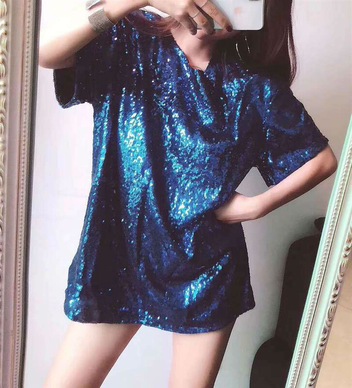 Тениска с къс ръкав с пайети за жени, европейски стоки, пролет 2024, нова корейска версия, свободна, DS, стил нощен клуб, блестящ, с половин ръкав
