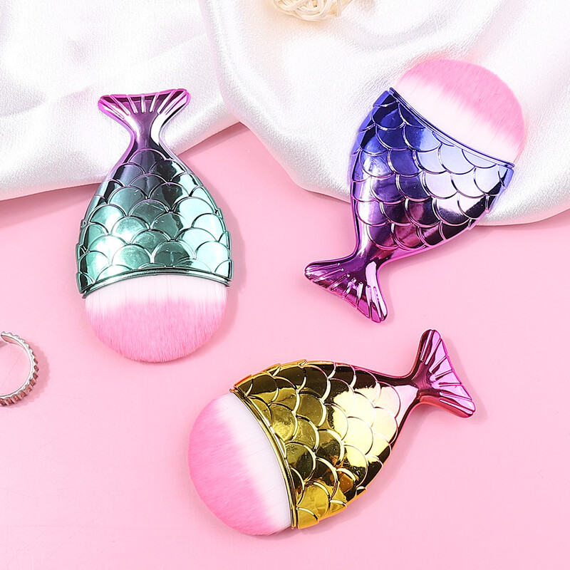 Четка за нокти с малка рибка, четка за прах, четка за фон дьо тен с рибена люспа, четка за почистване на нокти, четка за грим с рибена опашка, инструмент, който не пада коса