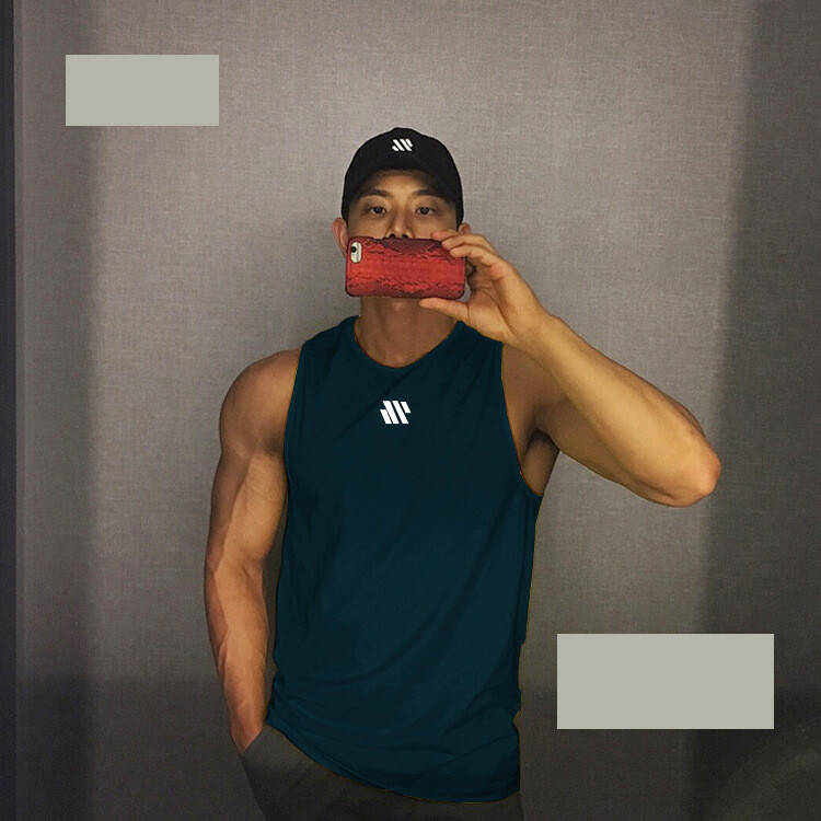 Vasarinė vyriška sportinė greitai džiūstanti liemenė, madinga, laisvalaikiui, fitnesui, be rankovių, kvėpuojanti, laisva, treniruotėms, su apvalia apykakle.