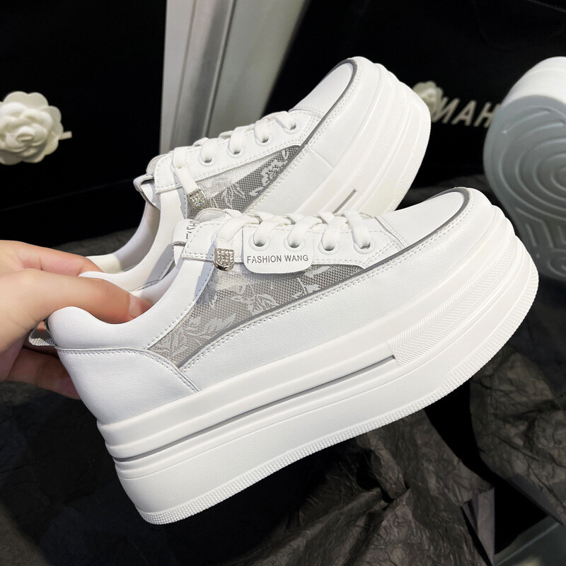 Moteriški sportbačiai su platforma, kuri pakelia ūgį 8 cm, storu padu, 2025 m. vasara, natūrali oda, universalūs, kvėpuojantys, tinkliniai, balti, moterims